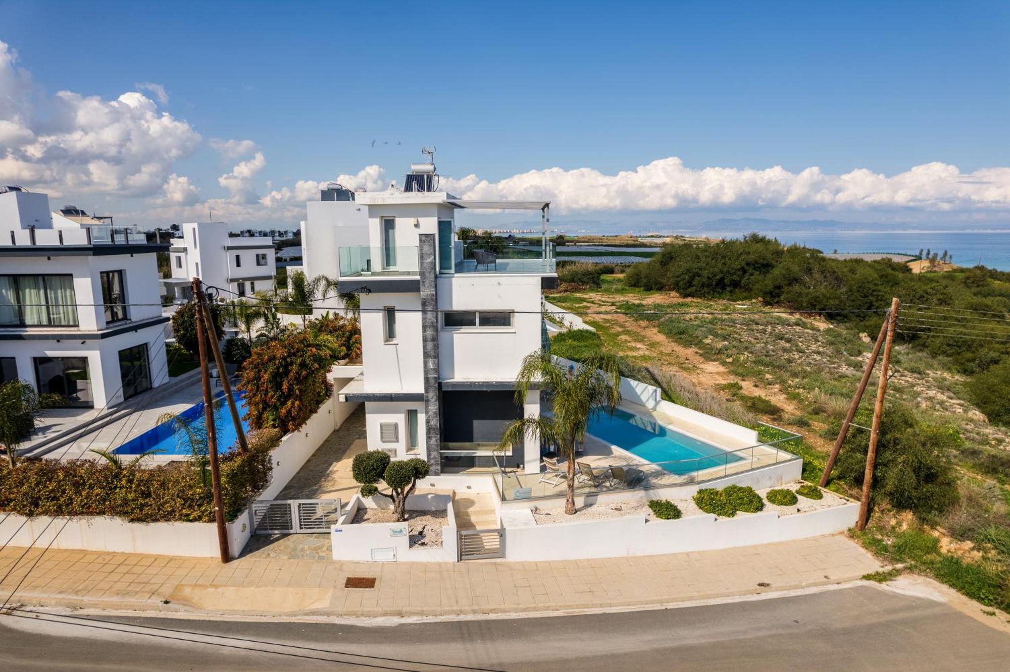 Seaside Luxury Villa باراليمني المظهر الخارجي الصورة