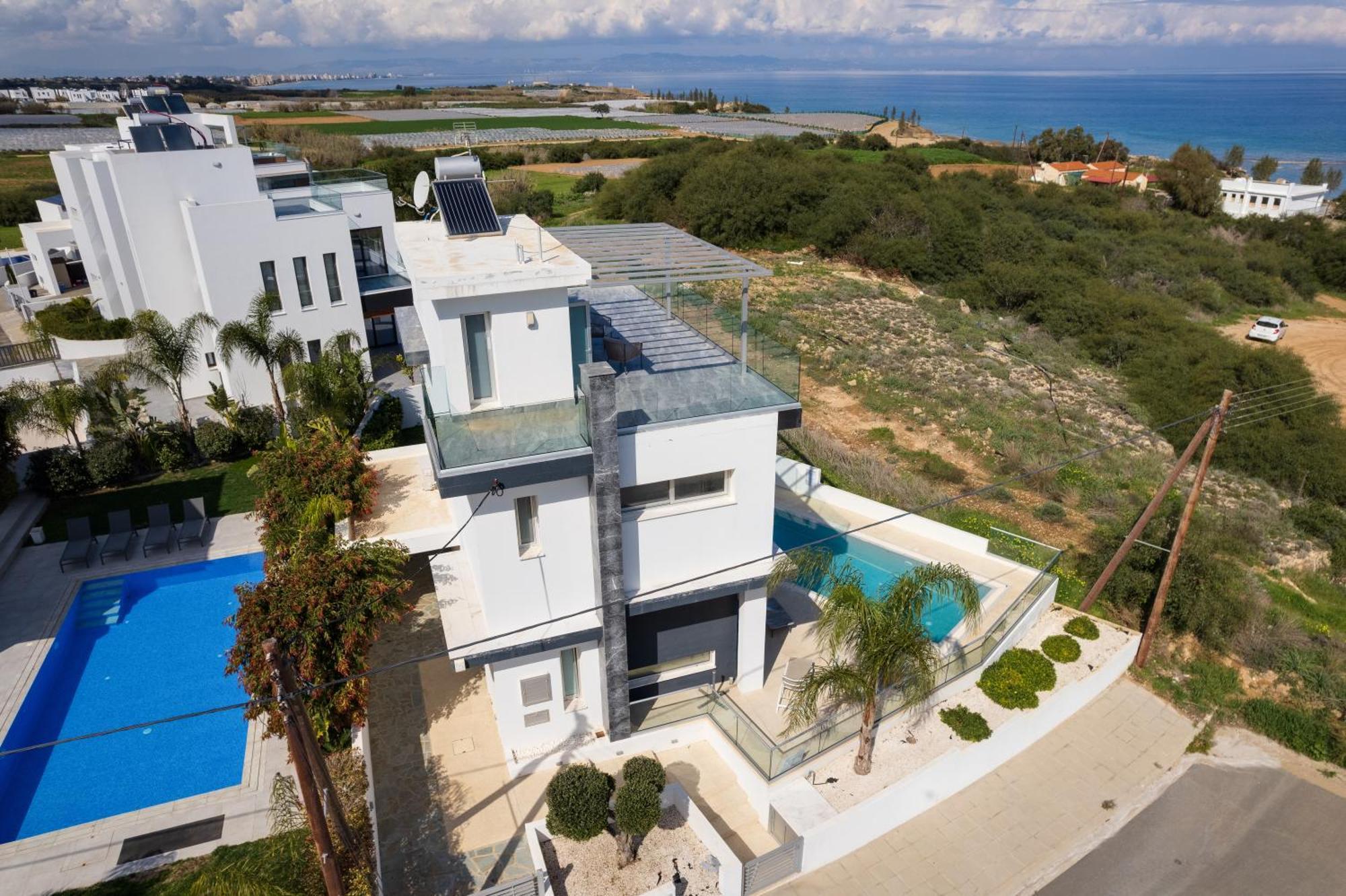 Seaside Luxury Villa باراليمني المظهر الخارجي الصورة