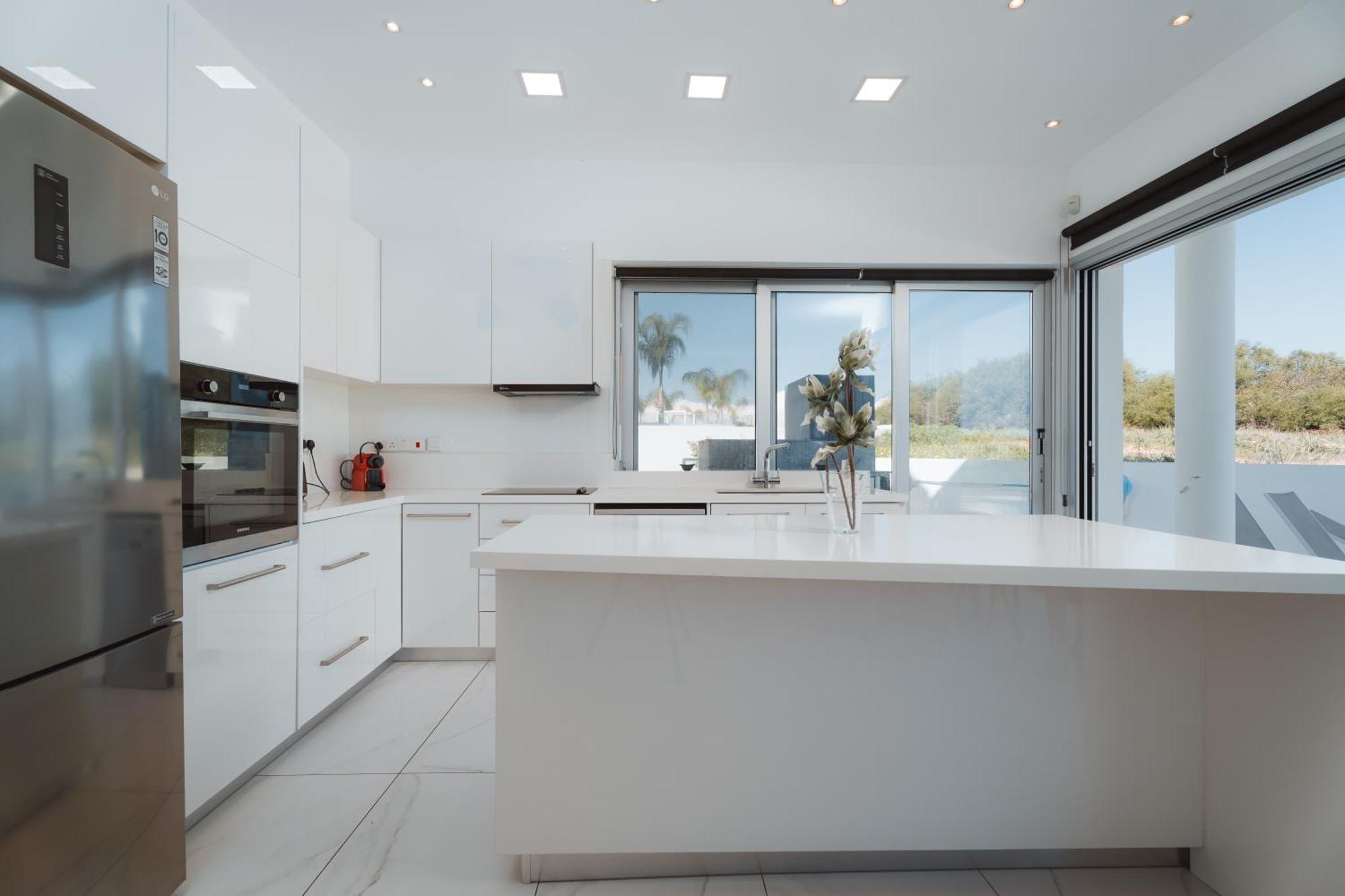 Seaside Luxury Villa باراليمني المظهر الخارجي الصورة