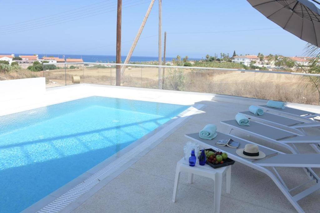 Seaside Luxury Villa باراليمني المظهر الخارجي الصورة